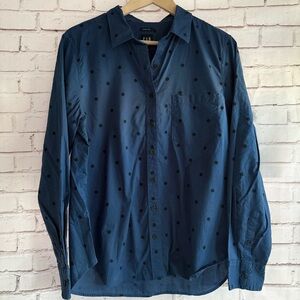 GAP Women's Blue Polka Dot Button Down‎ Shirt